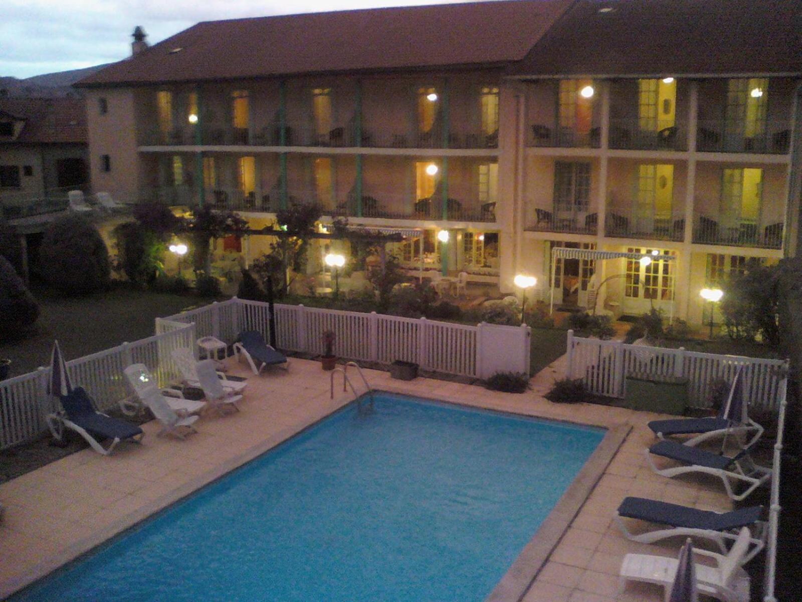 Hostellerie De La Poste Oust ภายนอก รูปภาพ